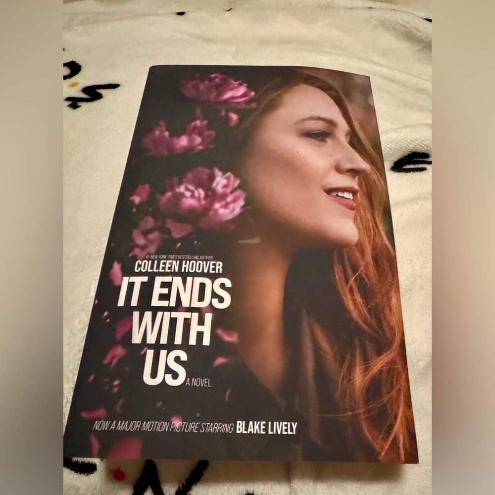 It ends with us movie tie in edition book